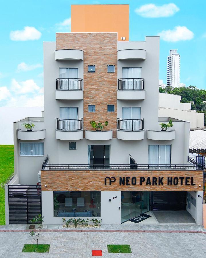 Neo Park Hotel Maringá Exterior foto